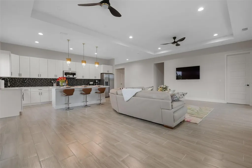 178 Lime Tree Park Rotonda West FL 33947