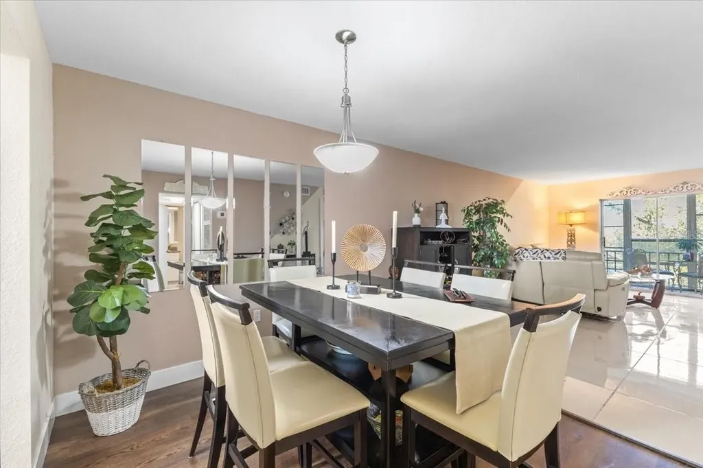 3710 Lake Bayshore Drive Bradenton FL 34205