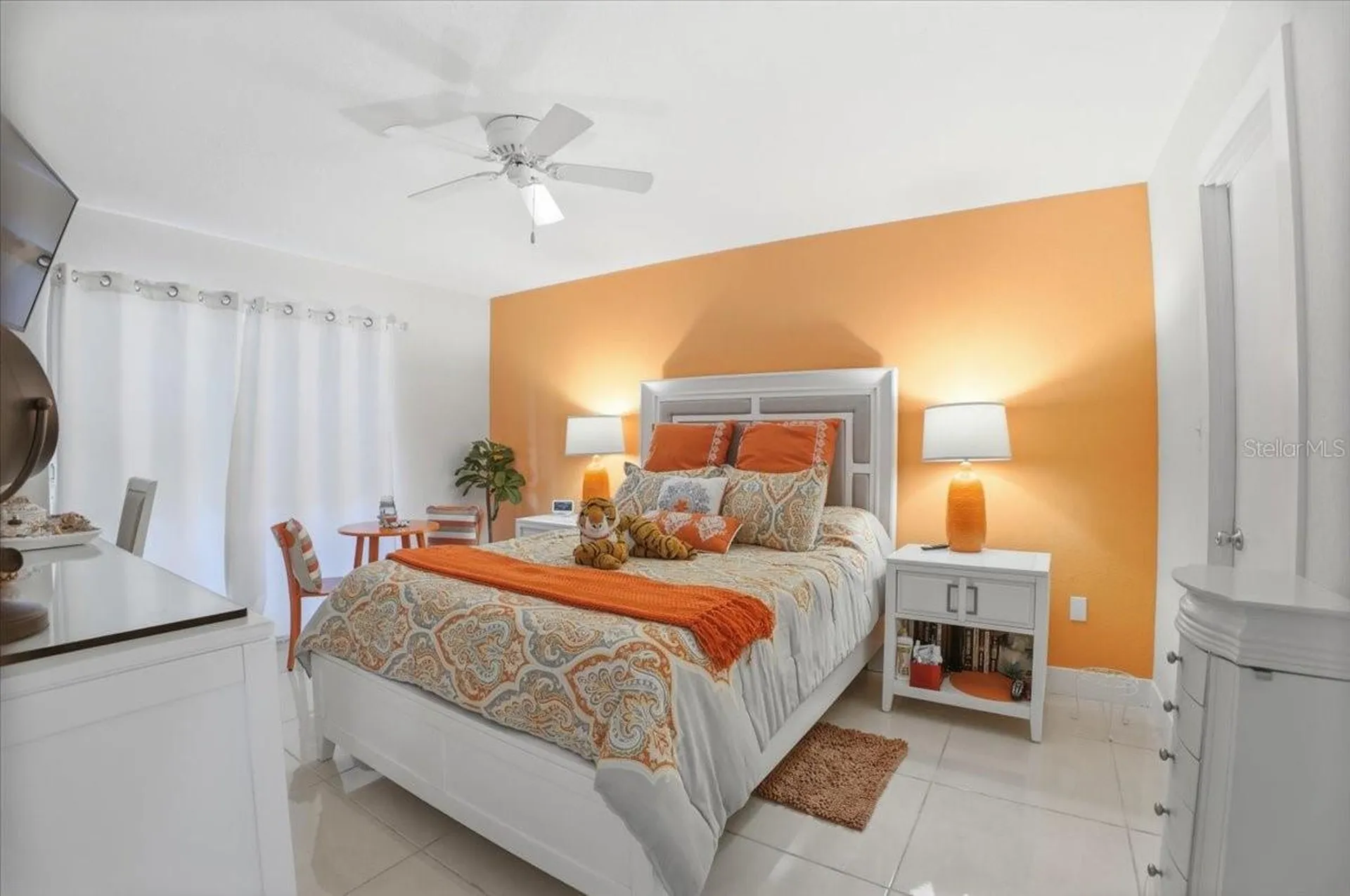 3710 Lake Bayshore Drive Bradenton FL 34205