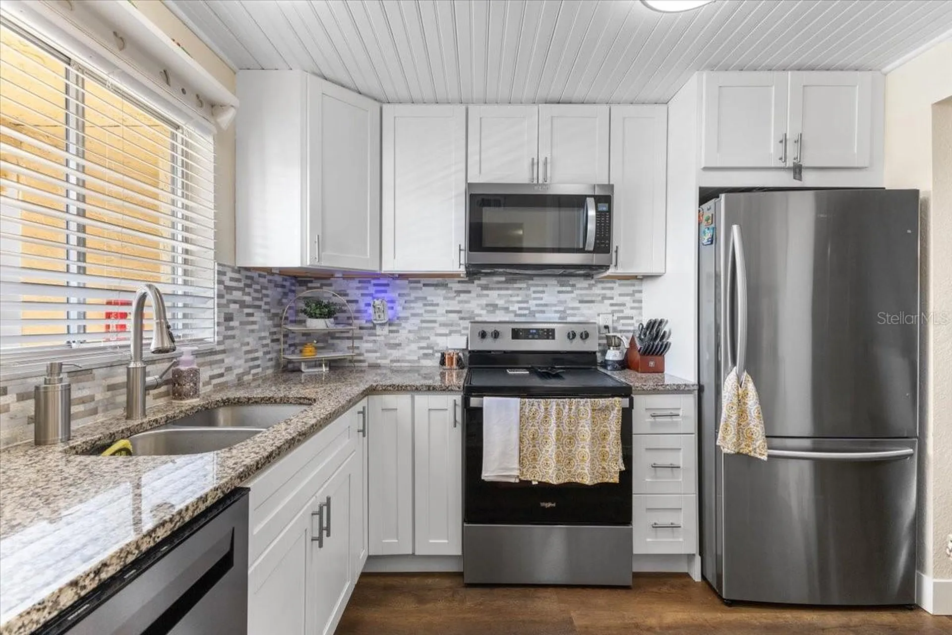 3710 Lake Bayshore Drive Bradenton FL 34205