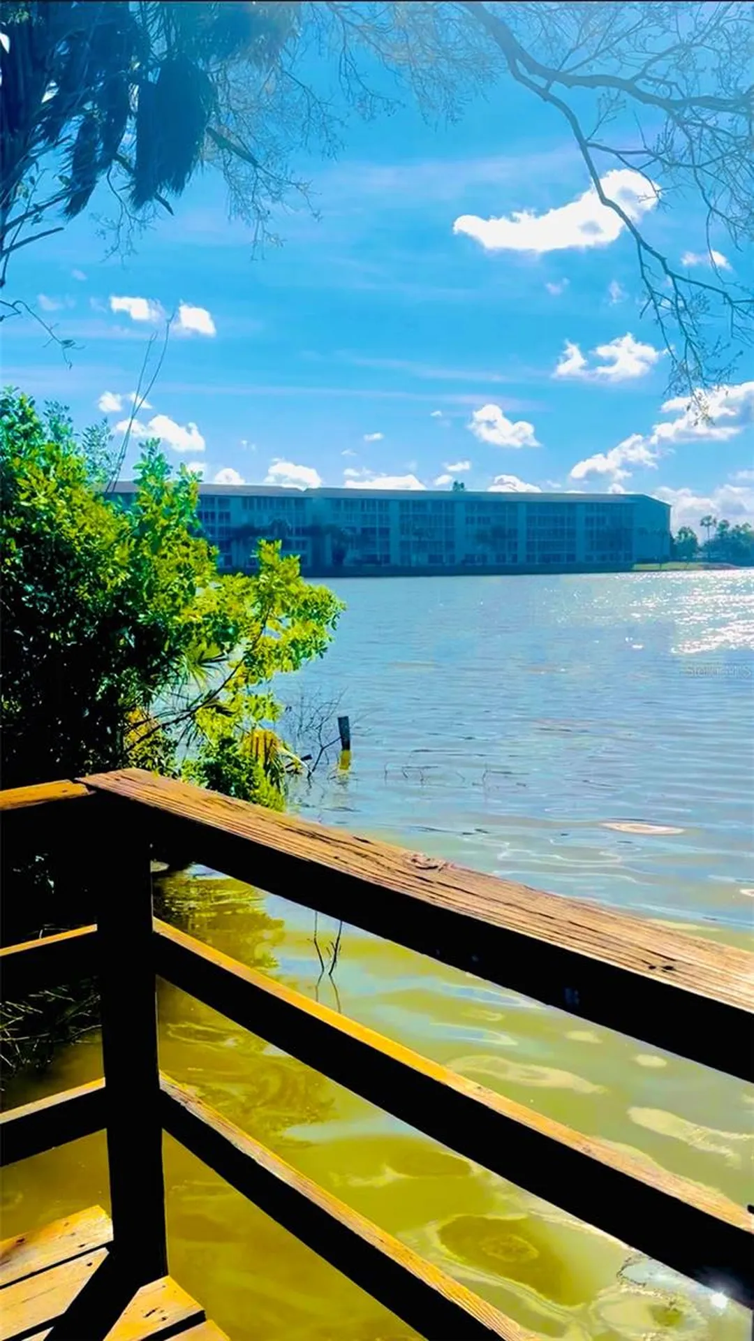 3710 Lake Bayshore Drive Bradenton FL 34205