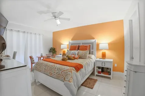 3710 Lake Bayshore Drive Bradenton FL 34205