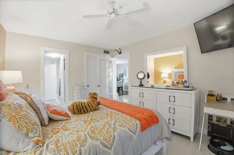 3710 Lake Bayshore Drive Bradenton FL 34205