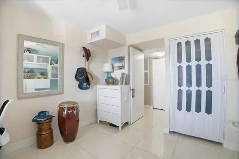 3710 Lake Bayshore Drive Bradenton FL 34205