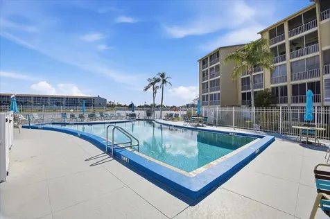 3710 Lake Bayshore Drive Bradenton FL 34205