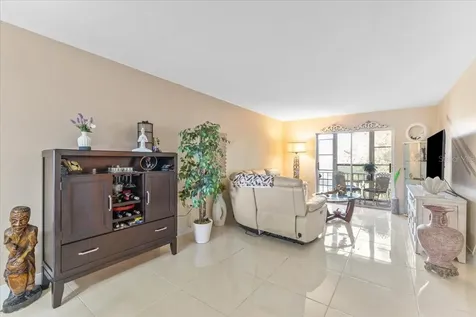 3710 Lake Bayshore Drive Bradenton FL 34205