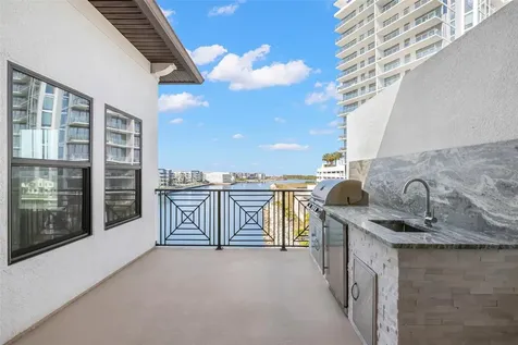 5351 Bridge Street Tampa FL 33611