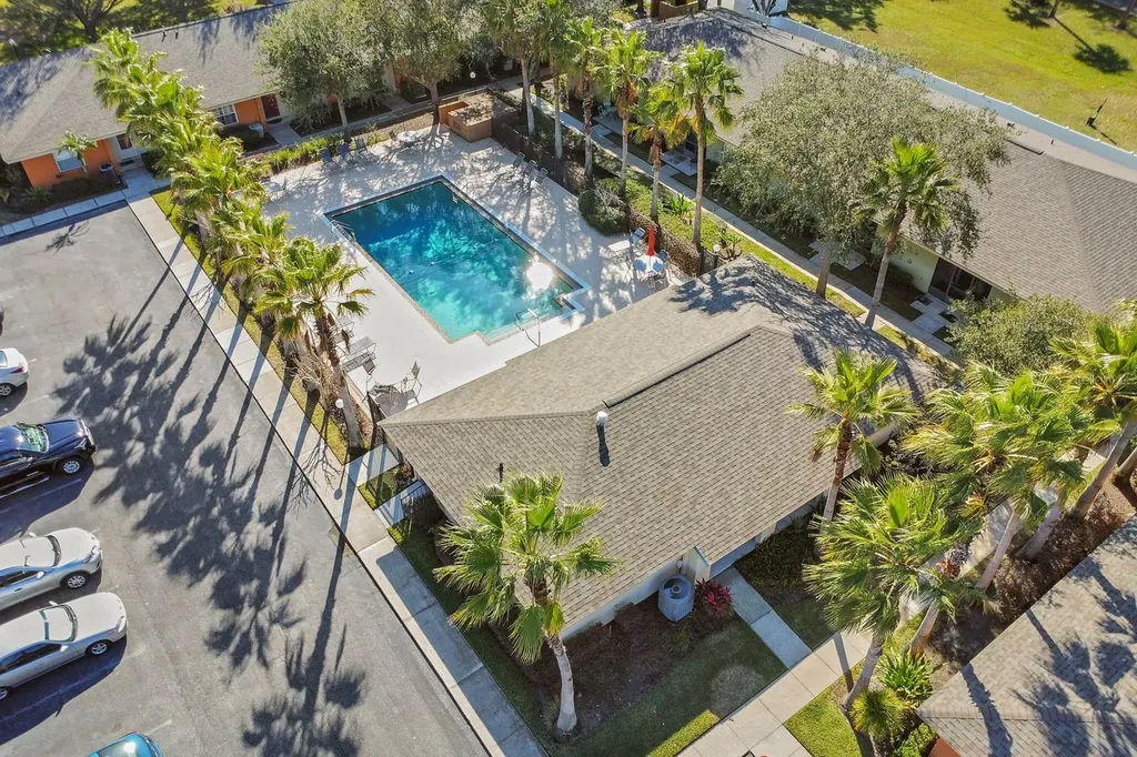 4864 Tangerine Avenue Winter Park FL 32792