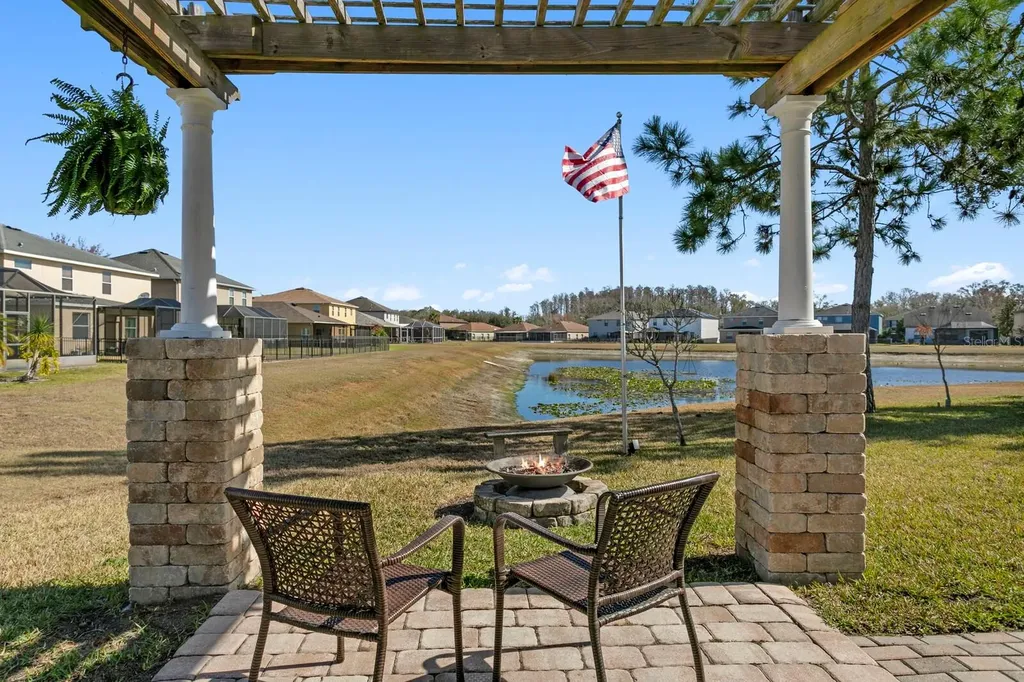 2839 Maple Brook Loop Lutz FL 33558