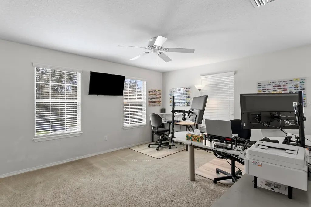 2839 Maple Brook Loop Lutz FL 33558
