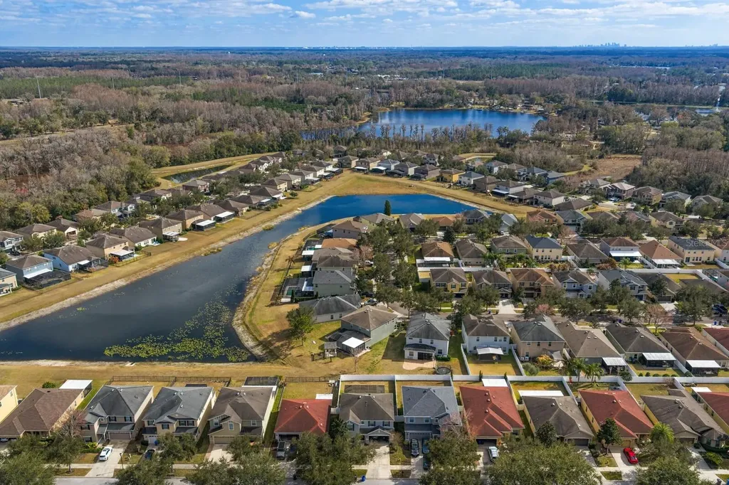 2839 Maple Brook Loop Lutz FL 33558