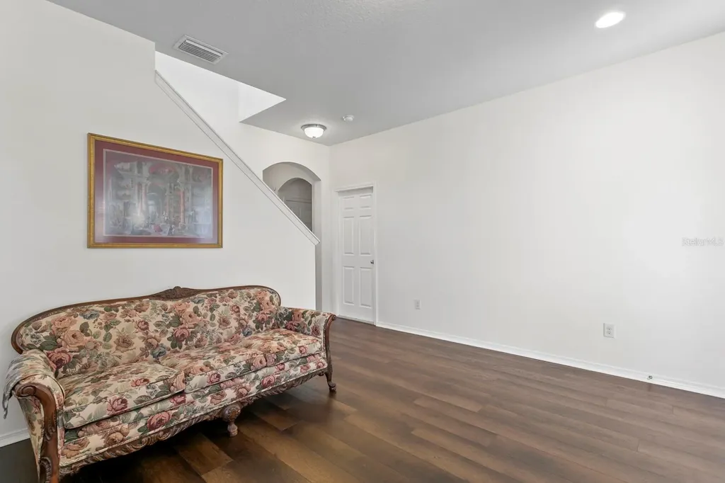 2839 Maple Brook Loop Lutz FL 33558