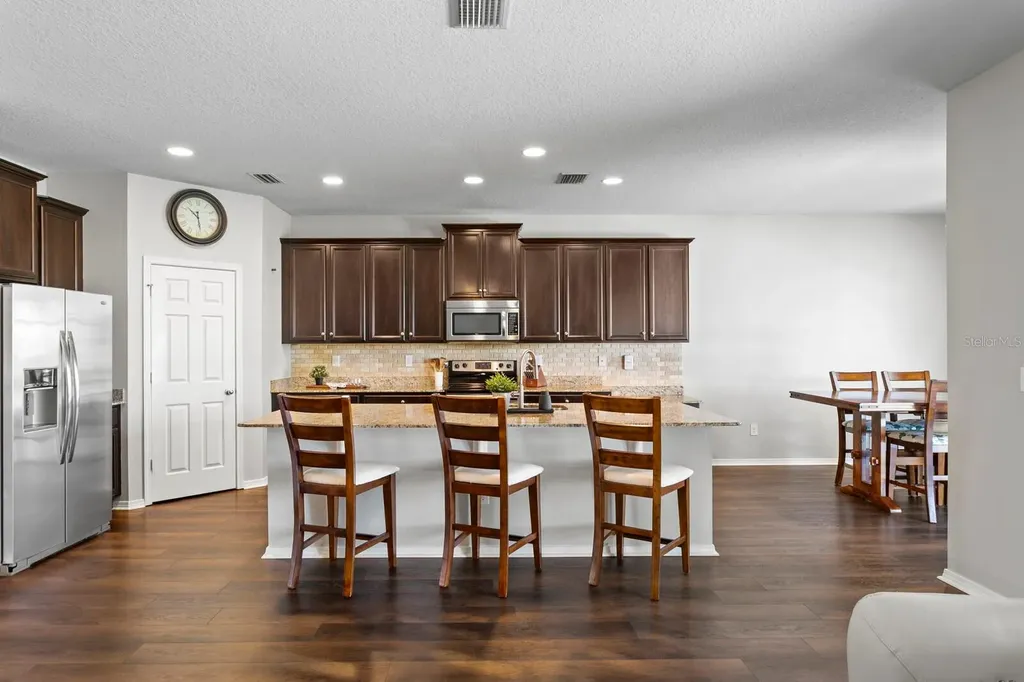 2839 Maple Brook Loop Lutz FL 33558