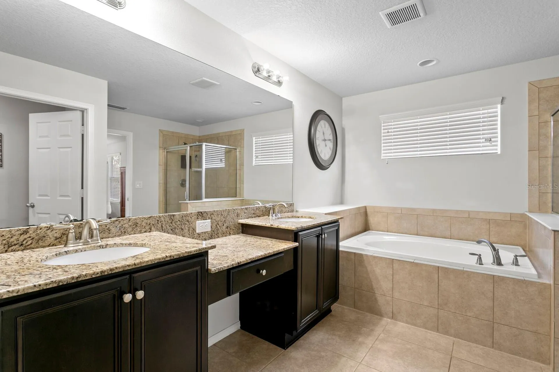 2839 Maple Brook Loop Lutz FL 33558