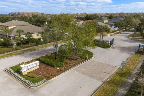 2839 Maple Brook Loop Lutz FL 33558