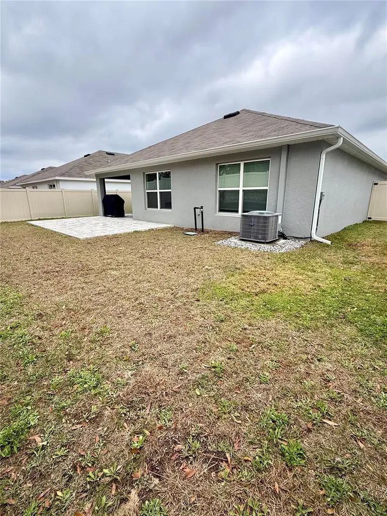 6924 SE 112th Lane Belleview FL 34420