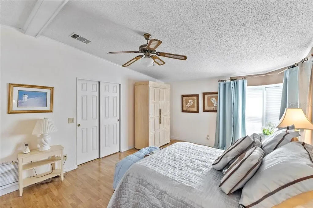 633 Starboard Avenue Edgewater FL 32141