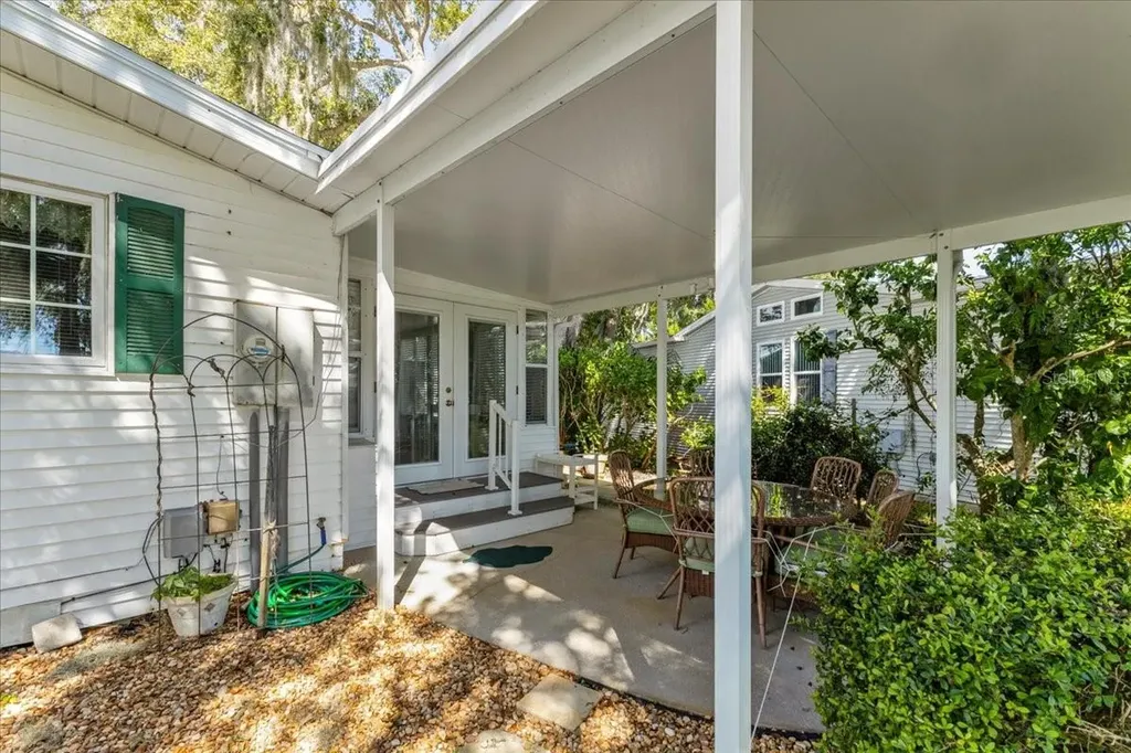 633 Starboard Avenue Edgewater FL 32141