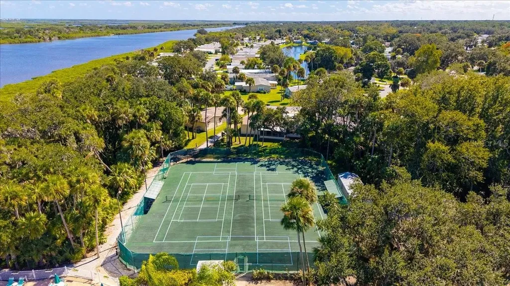633 Starboard Avenue Edgewater FL 32141