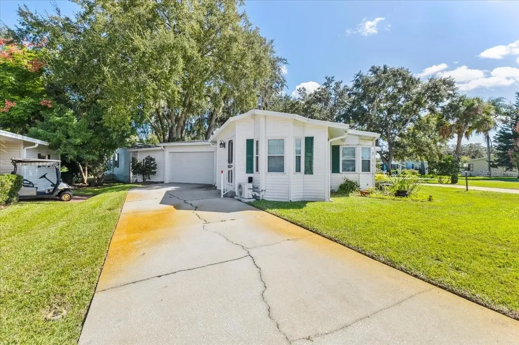 633 Starboard Avenue Edgewater FL 32141