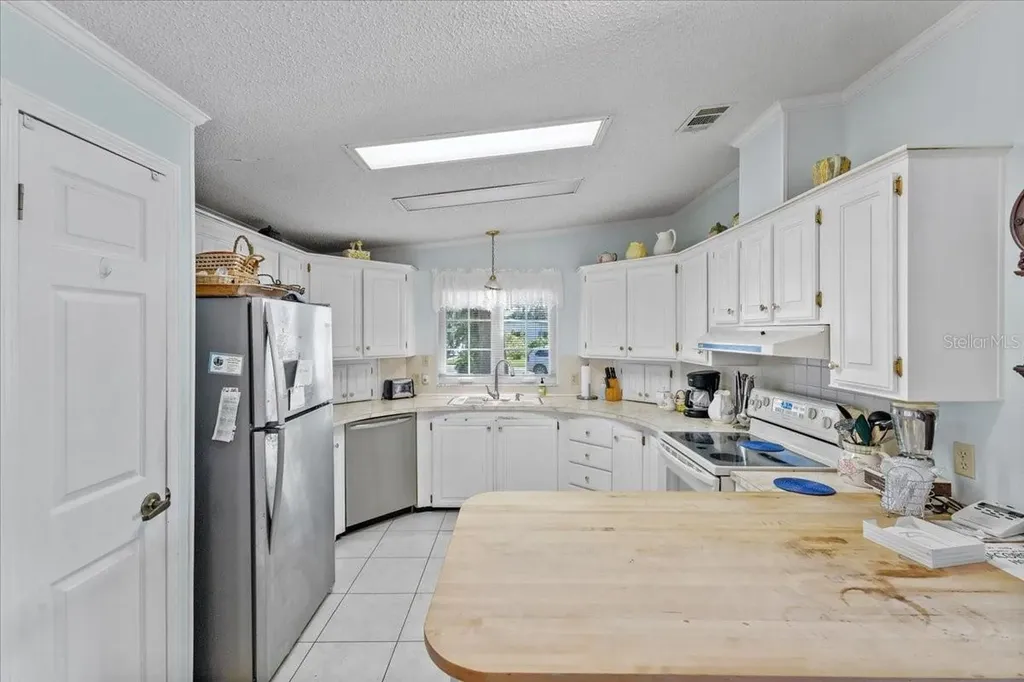 633 Starboard Avenue Edgewater FL 32141