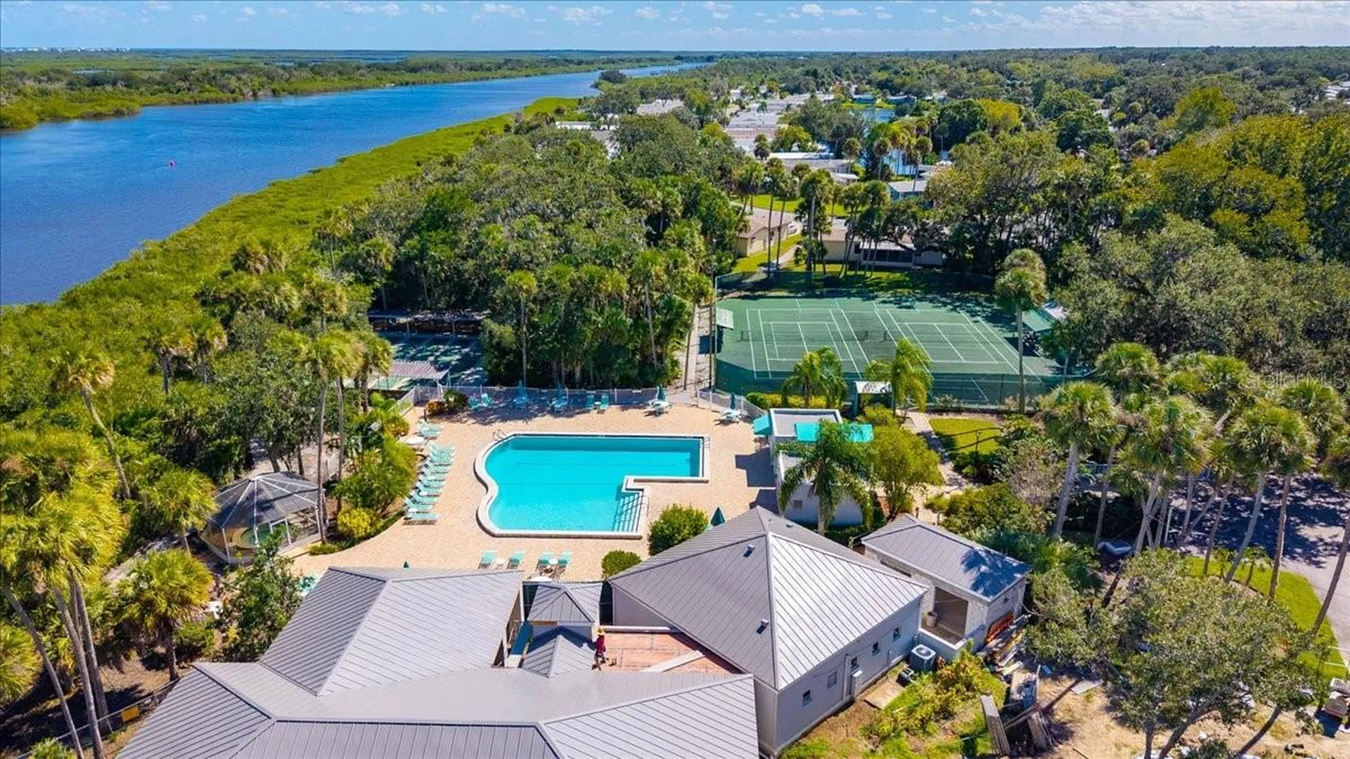 633 Starboard Avenue Edgewater FL 32141