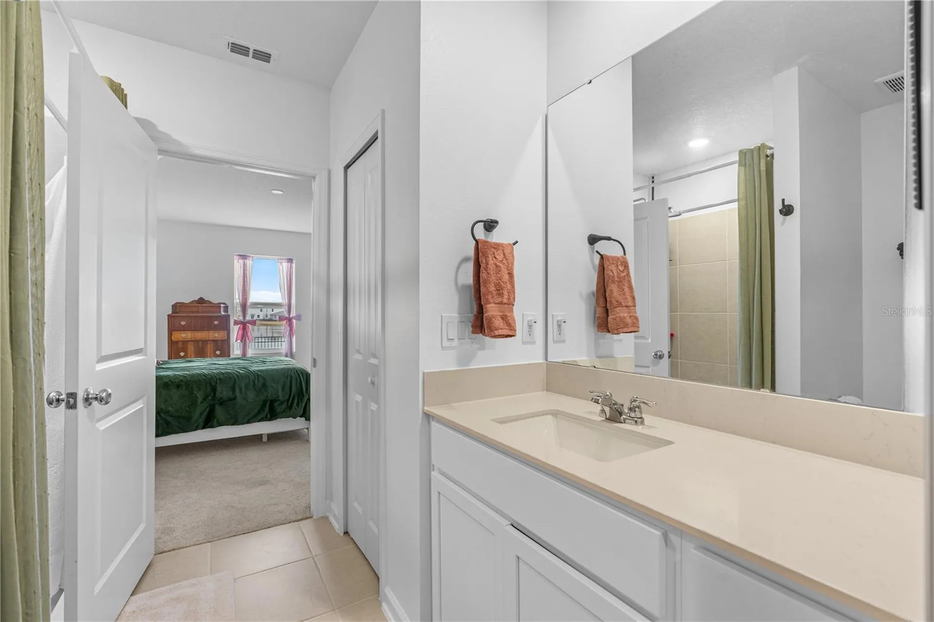 1192 Belle Isle Lane Daytona Beach FL 32124