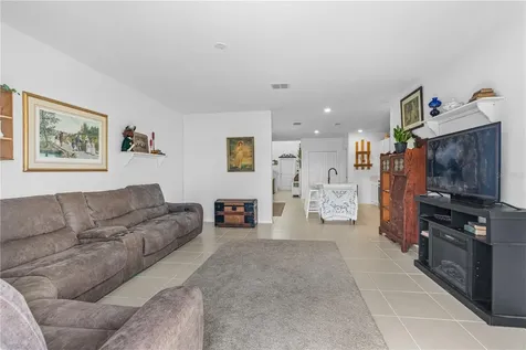 1192 Belle Isle Lane Daytona Beach FL 32124