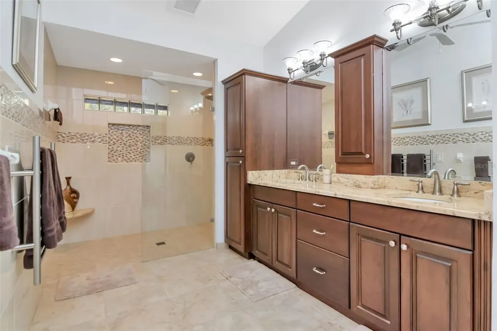 2240 Toniwood Lane Palm Harbor FL 34685