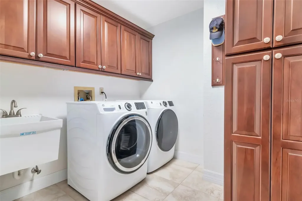 2240 Toniwood Lane Palm Harbor FL 34685