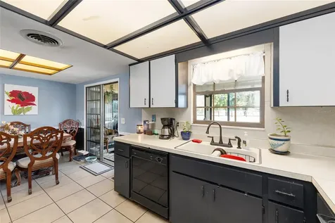 825 NE 165th Street Citra FL 32113