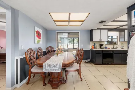 825 NE 165th Street Citra FL 32113