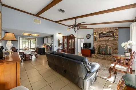 825 NE 165th Street Citra FL 32113