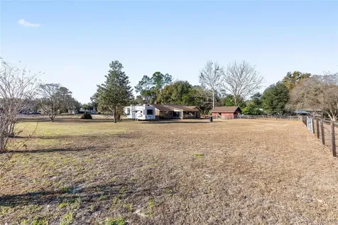 825 NE 165th Street Citra FL 32113