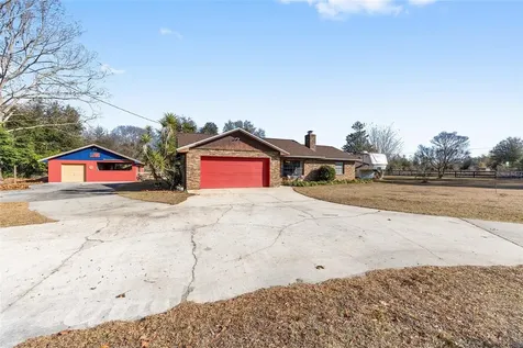 825 NE 165th Street Citra FL 32113