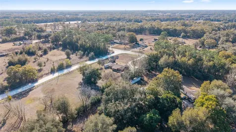 825 NE 165th Street Citra FL 32113