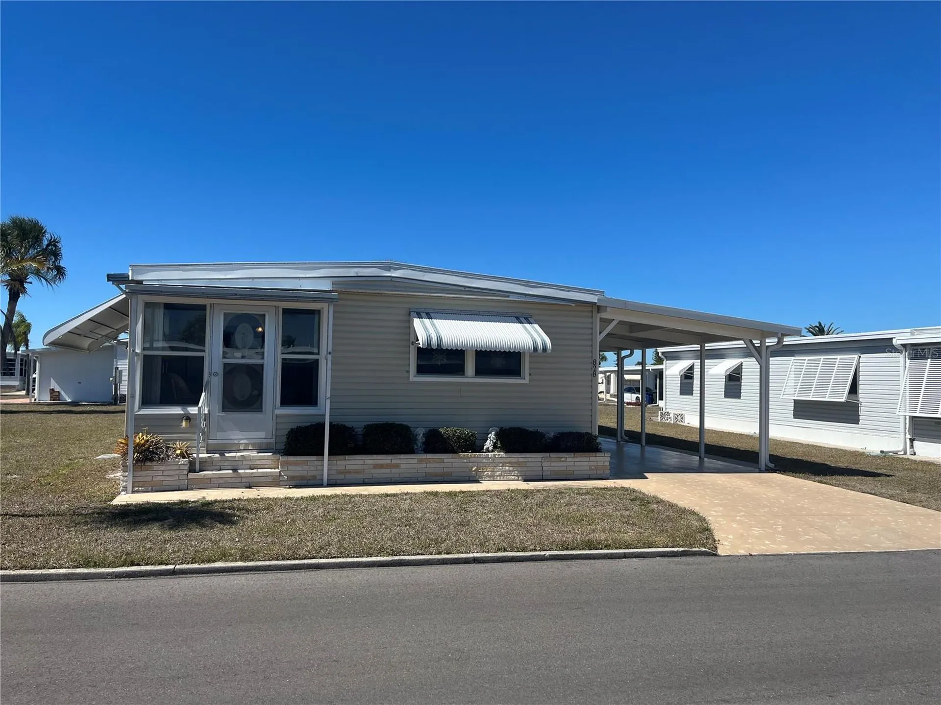 828 Trento Venice FL 34285