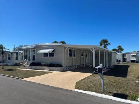 828 Trento Venice FL 34285