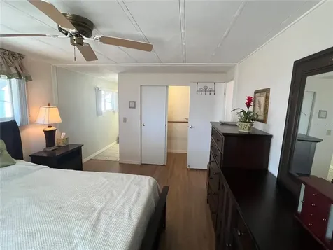 828 Trento Venice FL 34285