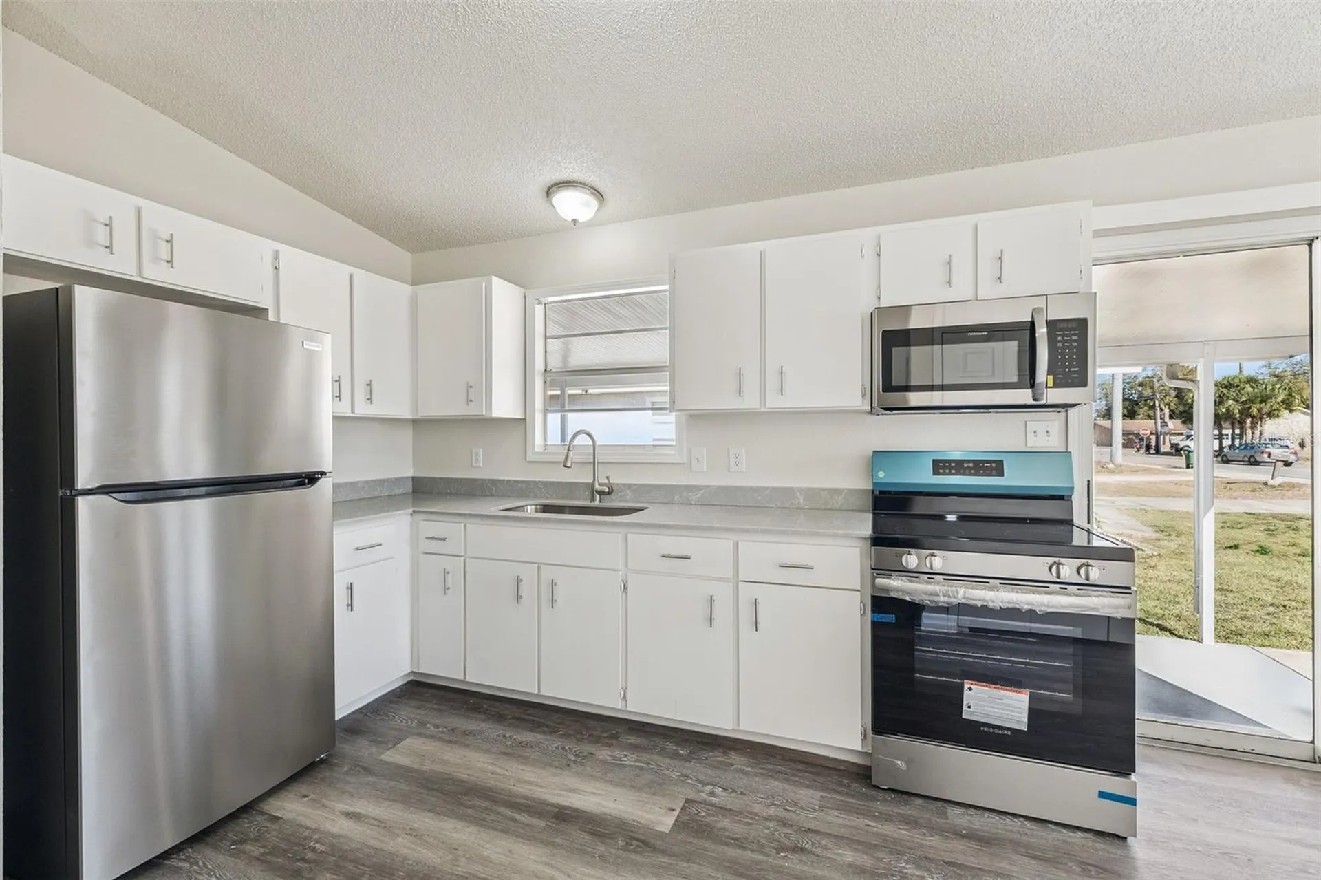 610 Walker Street Holly Hill FL 32117