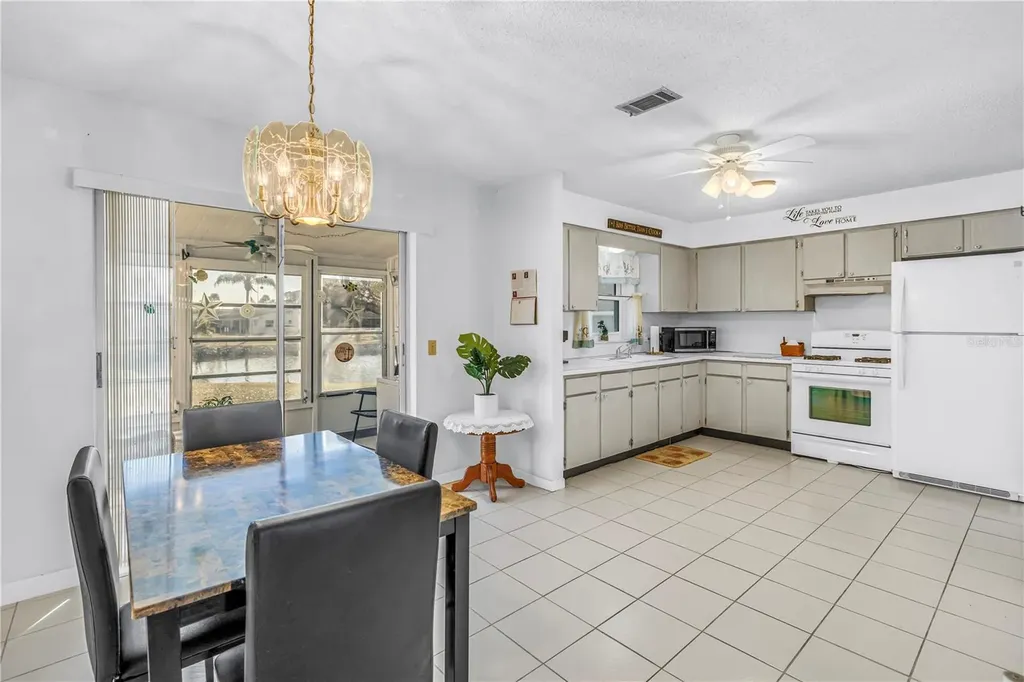 10007 Daffodil Street N Pinellas Park FL 33782