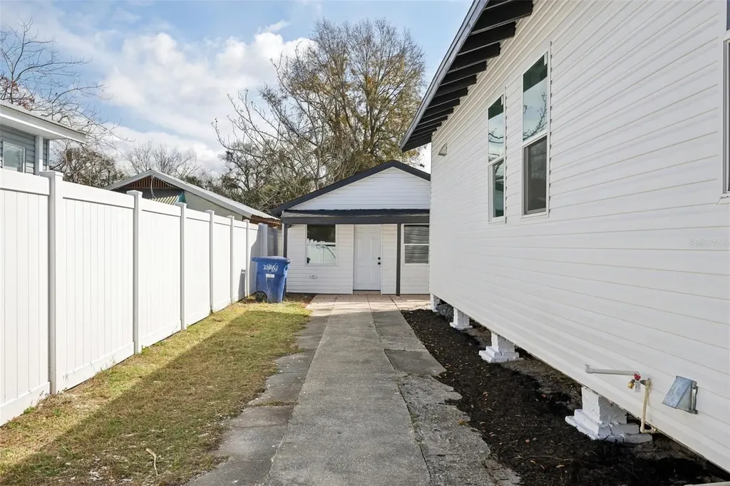 3015 Sanchez Street Tampa FL 33605