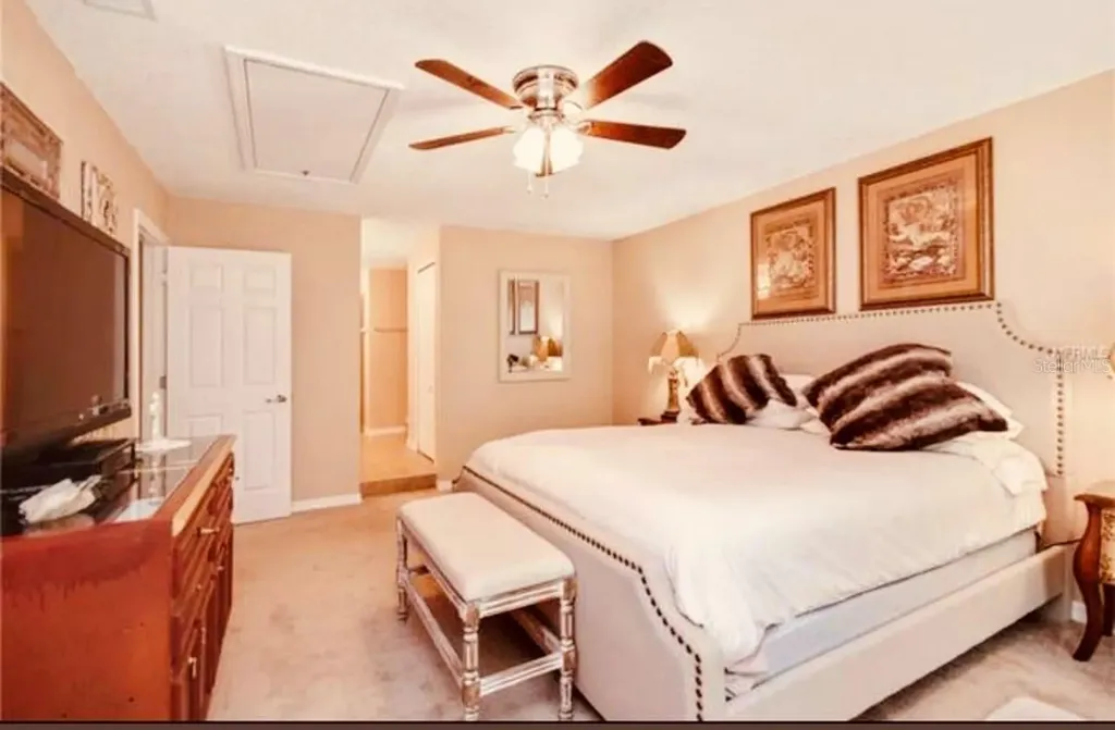 6850 Spring Rain Drive Orlando FL 32819