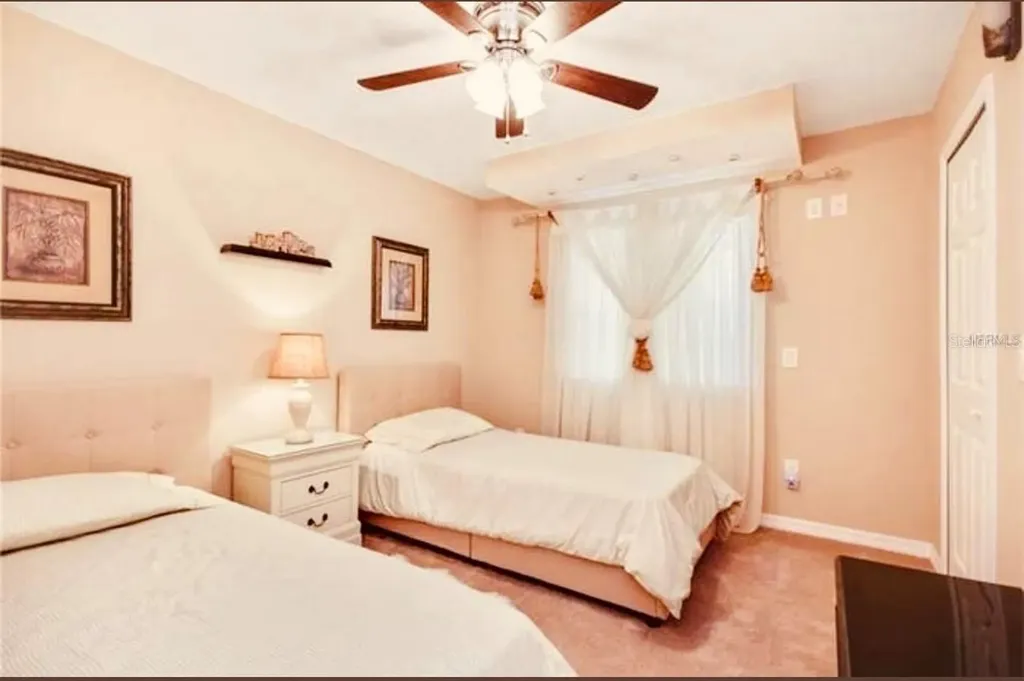 6850 Spring Rain Drive Orlando FL 32819