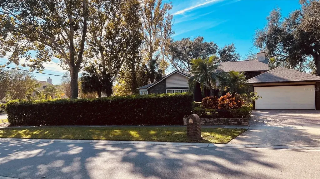 6850 Spring Rain Drive Orlando FL 32819