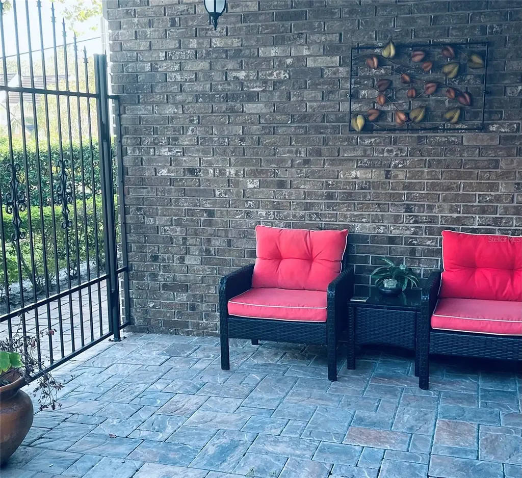 6850 Spring Rain Drive Orlando FL 32819