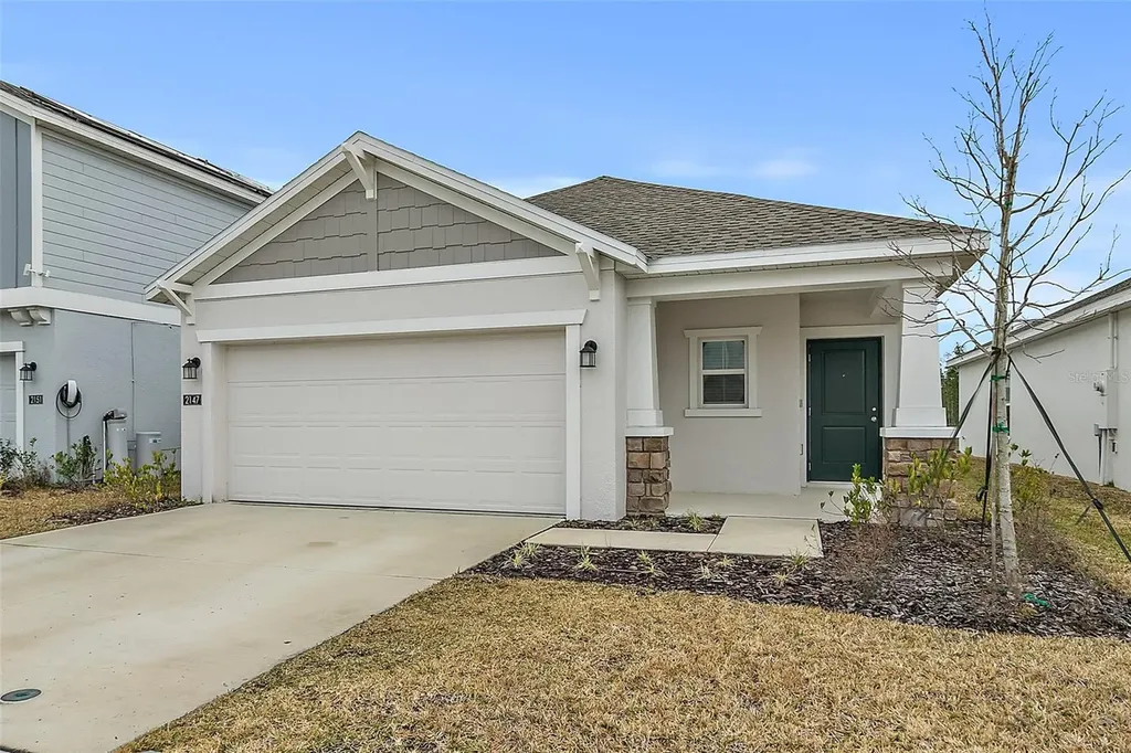 2147 Green Valley Street Daytona Beach FL 32124