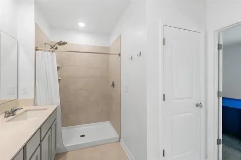 2147 Green Valley Street Daytona Beach FL 32124