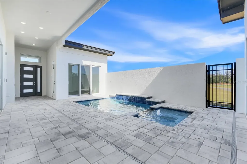 3060 Kensington Avenue Davenport FL 33837