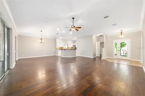 5613 NW 27th Place Ocala FL 34482